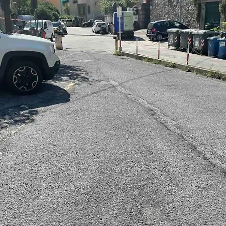 Casa Di Silu ,gaslini , Percheggio Privato No Barriere Апартаменты