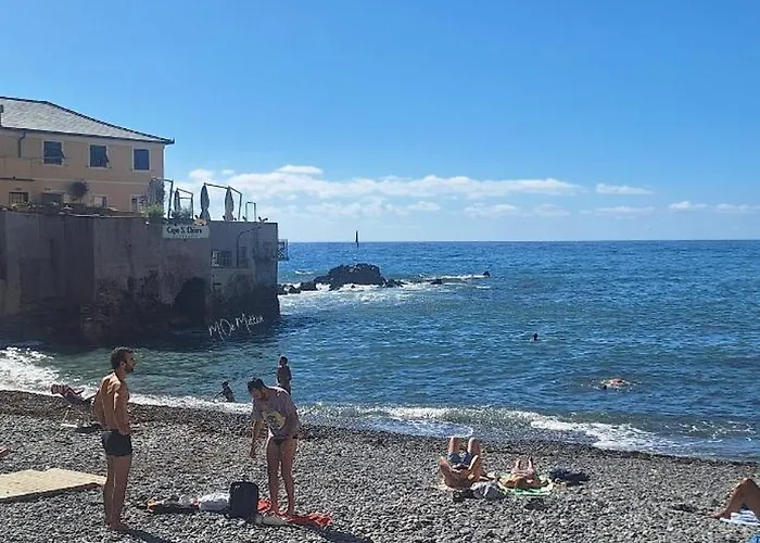 Casa Di Silu ,gaslini , Percheggio Privato No Barriere Genova