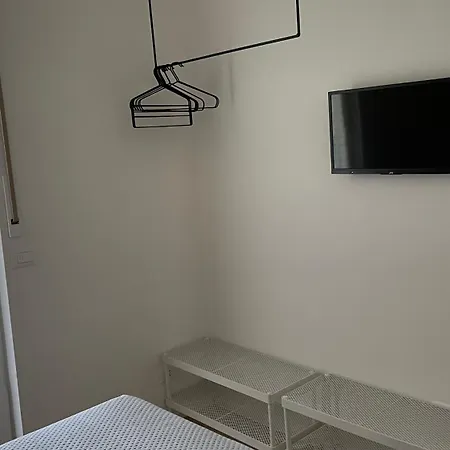 Casa Di Silu ,gaslini , Percheggio Privato No Barriere Genova